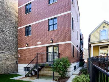 Main picture of 1625 W Morse Ave