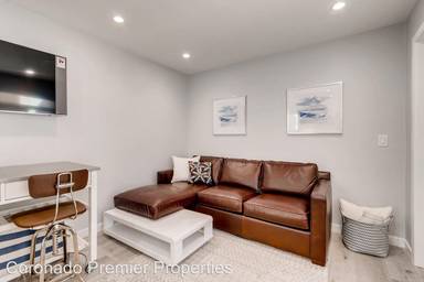 Main picture of 263 D Ave