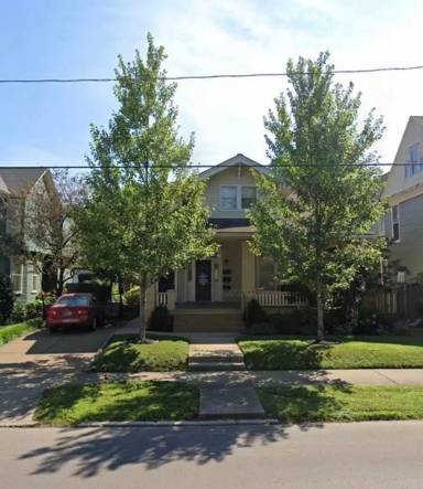 Main picture of 720 SE Riverside Dr