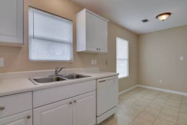 Main picture of 4410 Creekside Ct