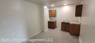 Main picture of 402 Line St
