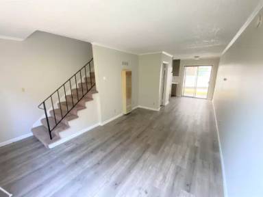 Main picture of 2436 8 St