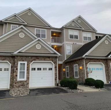 Main picture of 3702F N Sagamore Dr