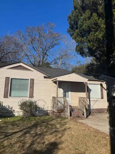 Main picture of 2624 S Allen Dr