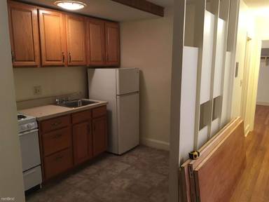 Main picture of 32 Westland Ave