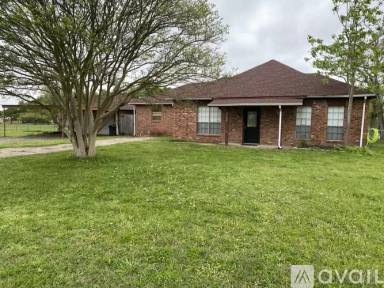 Main picture of 5980 Oak Hollow Cir