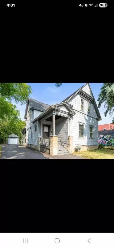 Main picture of 1221 N Clinton Ave