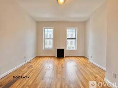 Main picture of 1327 Halsey St