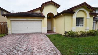 Main picture of 13500 SW 118th Pl