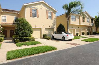 Main picture of 3499 Parkridge Cir