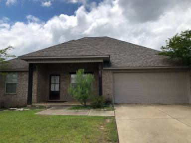 Main picture of 109 Silver Ridge Ln