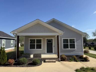 Main picture of 1112 Phillips St SW