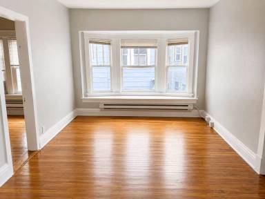 Main picture of 4005 Holly St