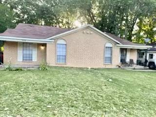 Main picture of 3571 Fox Meadows Rd
