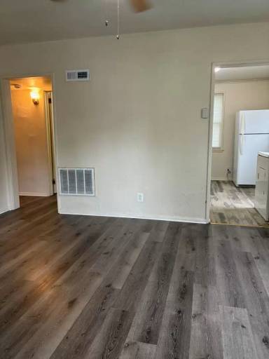 Main picture of 11 Liberty St
