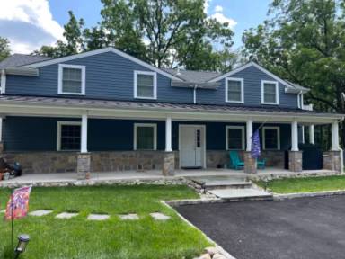 Main picture of 2124 S Easton Rd