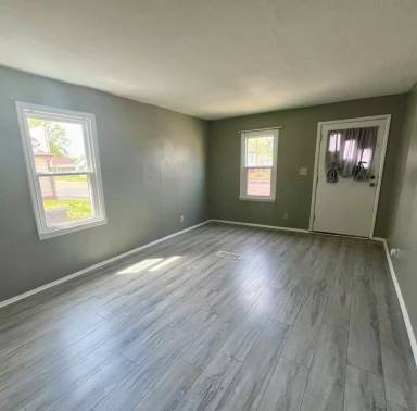 Main picture of 217 S Central Ave