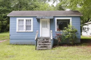Main picture of 311 Tarver St SE