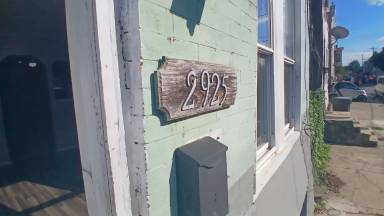 Main picture of 2925 N Marshall St