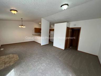 Main picture of 1135 W Sumac Ave