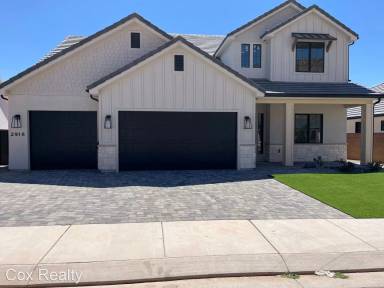 Main picture of 2918 E Freshet Dr