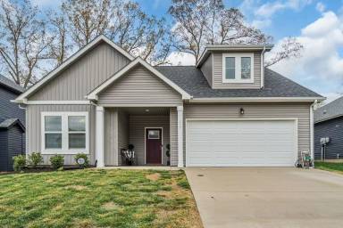 Main picture of 117 Eagles Perch Ln