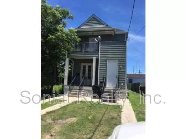 Main picture of 2647 N Galvez St