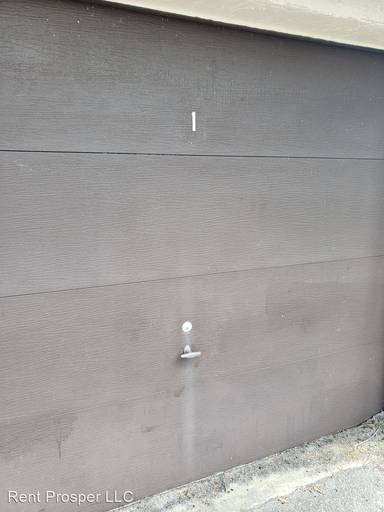 Main picture of Coral Gardens