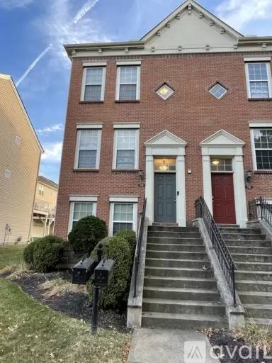Main picture of 713 Ezzard Charles Dr