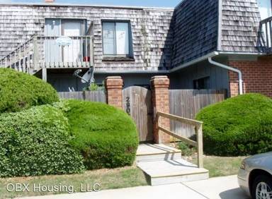 Main picture of 2902 Seahorse Ct