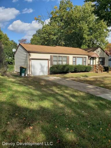 Main picture of 1207 Bakewell Dr