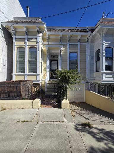 Main picture of 27 Walter St