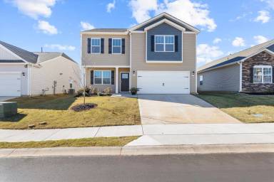 Main picture of 88 Oak Edge Ln