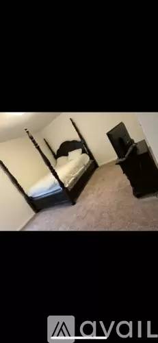 Main picture of 3422 Rosalind Way