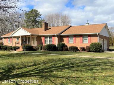Main picture of 104 Trinity Dr