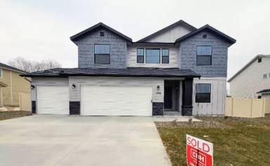 Main picture of 1745 S Suncroft Ave
