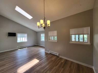 Main picture of 214 S Ingalls St