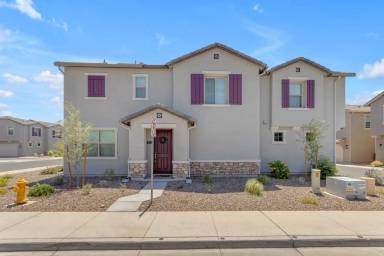 Main picture of 1642 S 83rd Way