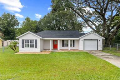 Main picture of 645 NW 65th St