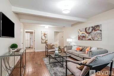 Main picture of 370 Hamilton Ave