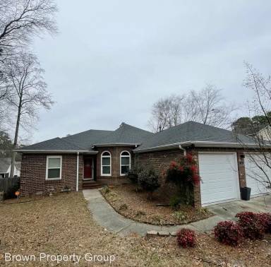 Main picture of 158 Ridgeway Dr