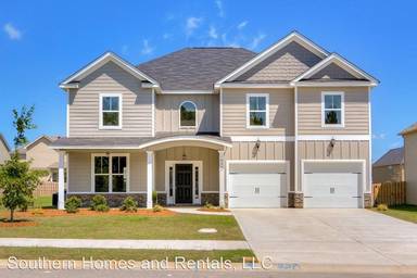 Main picture of 8669 Crenshaw Dr