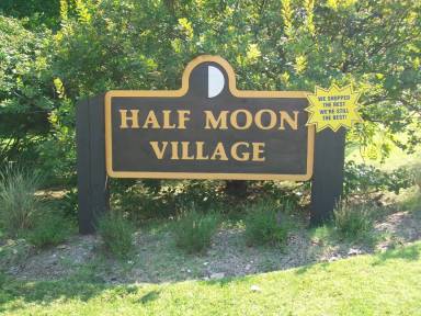 Main picture of Half Moon Village
