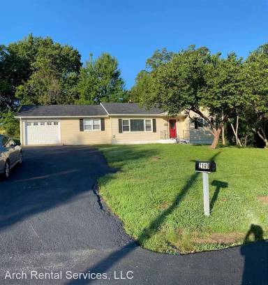 Main picture of 2149 Farmcrest Dr