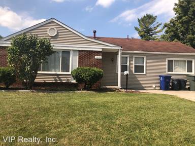 Main picture of 1021 Harwood Dr