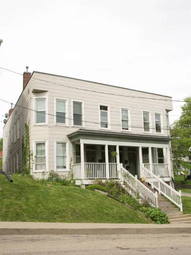 Main picture of 287 Cardiff St