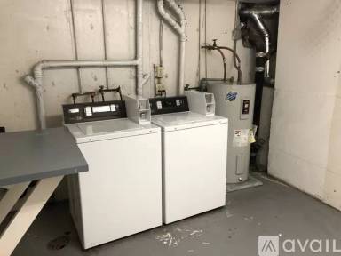 Main picture of 500 NE Maiden Ln