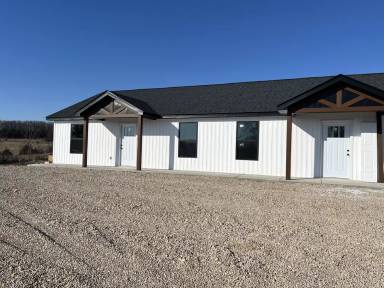 Main picture of 146 Rohrer Rd