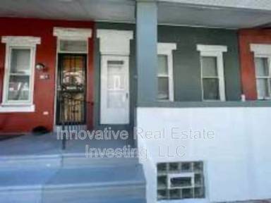 Main picture of 5726 Commerce St