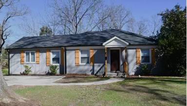 Main picture of 2429 Remount Rd